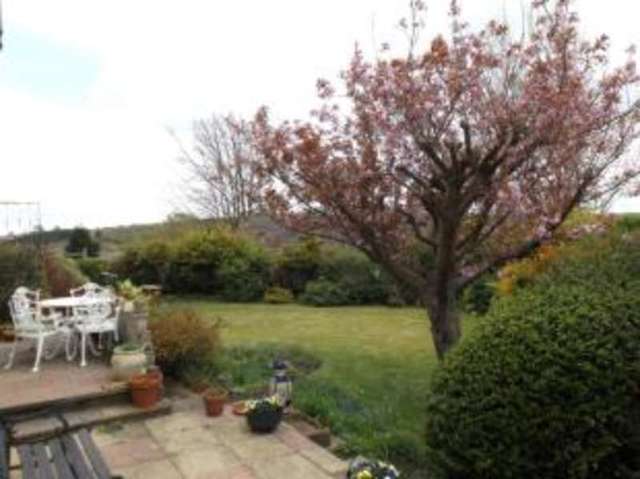  Image of 3 bedroom Detached house for sale in Mansfield Road Clipstone Village Mansfield NG21 at Clipstone Village Mansfield New Clipstone, NG21 9AB