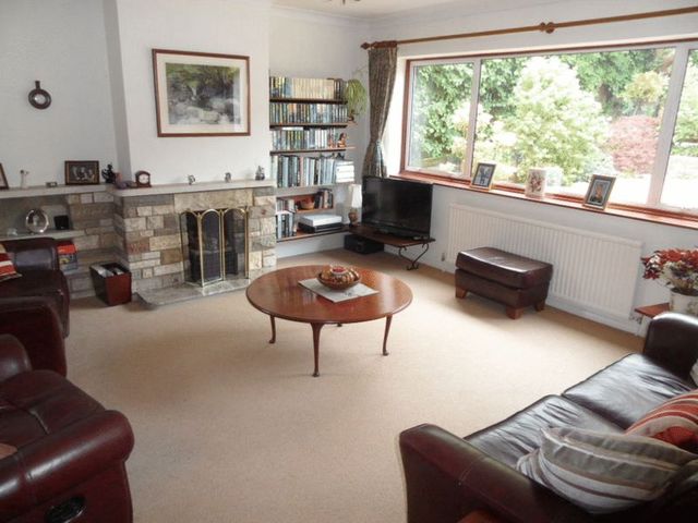  Image of 4 bedroom Detached house for sale in Marlow Bottom Marlow SL7 at Marlow Bottom Road  Marlow Bottom, SL7 3NB