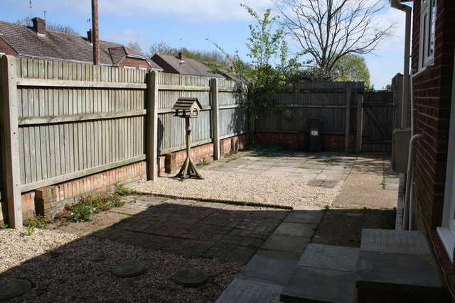  Image of 3 bedroom Bungalow to rent in Megan Road West End Southampton SO30 at West End Southampton Southampton, SO30 3FR
