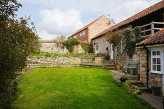  Image of 5 bedroom Property for sale in Potter Hill Pickering YO18 at 39 Potter Hill  Pickering, YO18 8AD