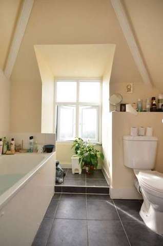  Image of 3 bedroom Flat to rent in Mount View Road London N4 at Mount View Road  London, N4 4SL