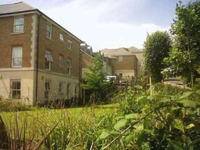  Image of 1 bedroom Retirement Property for sale in Glen View Gravesend DA12 at Glen View Windmill Hill Gravesend, DA12 1PL