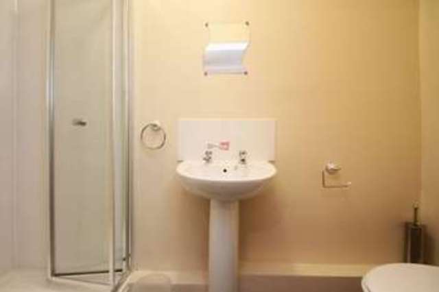  Image of Property to rent in Nelson Road Gillingham ME7 at Nelson Road  Gillingham, ME7 4LL