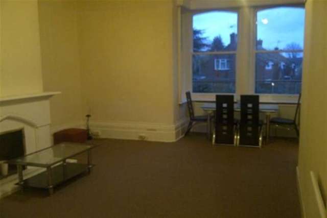 Image of 1 bedroom Flat to rent in New Dover Road Canterbury CT1 at Canterbury, CT1 3DZ