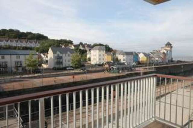  Image of 2 bedroom Flat to rent in Newfoundland Way Portishead Bristol BS20 at Newfoundland Way Portishead Portishead, BS20 7QF