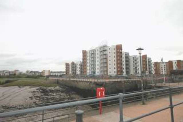  Image of 2 bedroom Flat to rent in Newfoundland Way Portishead Bristol BS20 at Newfoundland Way Portishead Portishead, BS20 7QF