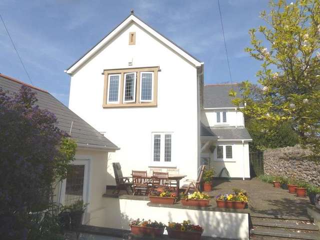  Image of 4 bedroom Detached house for sale in Newton Nottage Road Porthcawl CF36 at Porthcawl  Porthcawl, CF36 5PF