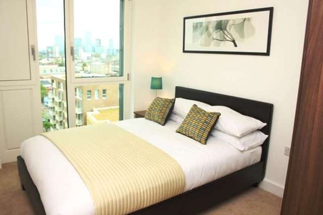  Image of 3 bedroom Flat to rent in Jefferson Plaza London E3 at Marner Point  Bow, E3 3QB
