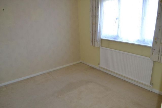  Image of 3 bedroom Semi-Detached house for sale in Silverhurst Drive Tonbridge TN10 at Silverhurst Drive  Tonbridge, TN10 3QL