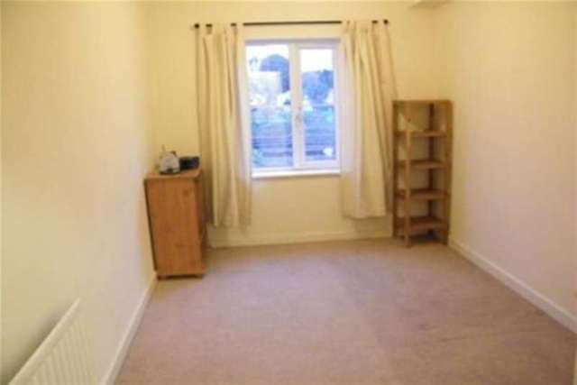  Image of 2 bedroom Flat to rent in Rea Road Northfield Birmingham B31 at Birmingham, B31 2PW