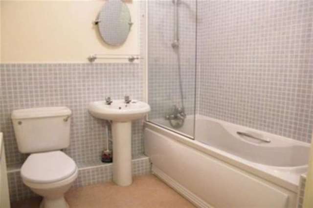  Image of 2 bedroom Flat to rent in Rea Road Northfield Birmingham B31 at Birmingham, B31 2PW