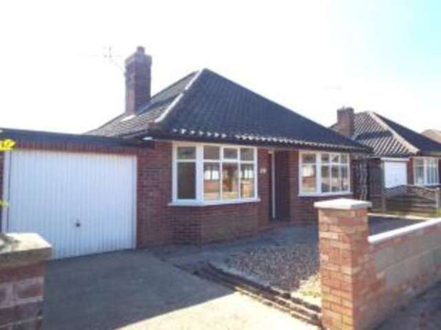  Image of 3 bedroom Bungalow for sale in Hamond Road Hellesdon Norwich NR6 at Norwich Norfolk Hellesdon, NR6 5RR