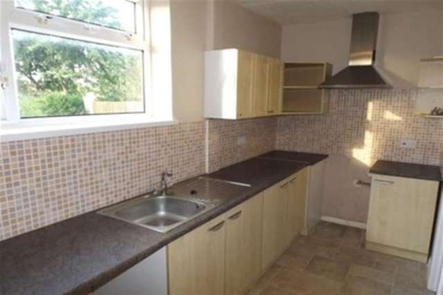  Image of 3 bedroom Semi-Detached house to rent in Oak Avenue Blidworth Mansfield NG21 at Mansfield, NG21 0TN