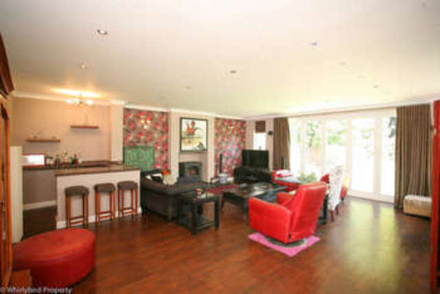  Image of 4 bedroom Detached house to rent in Oakhurst Maidenhead SL6 at Maidenhead Berkshire Maidenhead, SL6 8HY