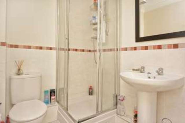  Image of 2 bedroom Flat for sale in Ock Bridge Place Abingdon OX14 at Ock Bridge Place  Abingdon, OX14 5FW