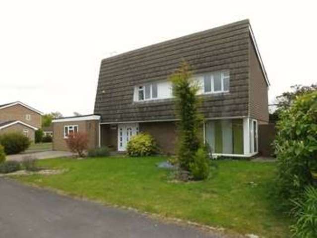  Image of 5 bedroom Detached house for sale in Okebourne Park Swindon SN3 at Okebourne Park Liden Swindon, SN3 6AH