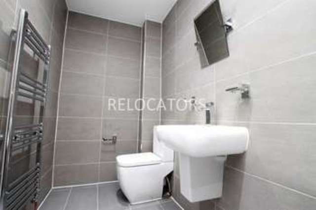  Image of 3 bedroom Flat to rent in Old Nichol Street London E2 at Old Nichol Street  London, E2 7HR