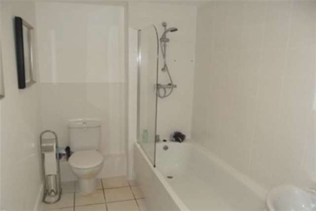 Image of 1 bedroom Flat to rent in The Rope Walk Canterbury CT1 at Canterbury, CT1 2FY
