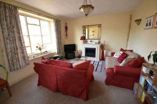  Image of 2 bedroom Flat for sale in Gold Street Ottery St. Mary EX11 at Gold Street  Ottery St Mary, EX11 1DG
