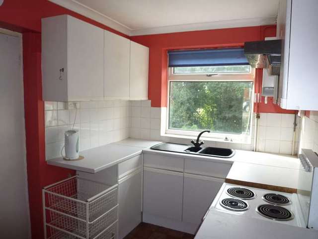  Image of 3 bedroom Detached house to rent in Oulton Road Ipswich IP3 at Ipswich, IP3 0QD