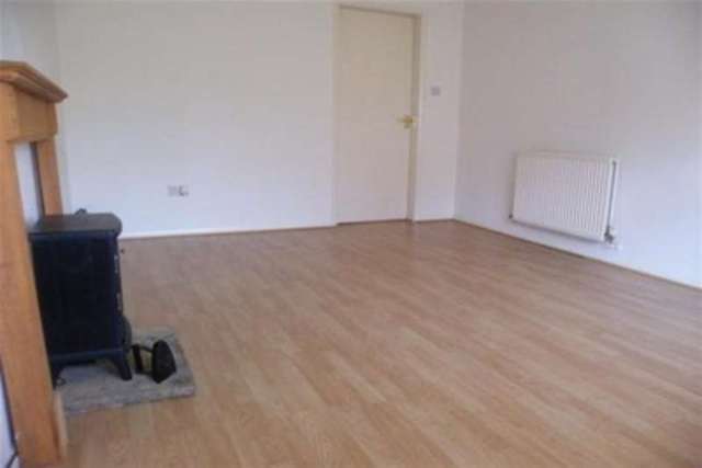  Image of 3 bedroom Detached house to rent in Owen Close Thorpe Astley Braunstone Leicester LE3 at Leicester, LE3 3TZ