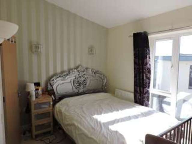  Image of 3 bedroom Terraced house for sale in Oxford Way Basingstoke RG24 at Oxford Way  Basingstoke, RG24 9FP
