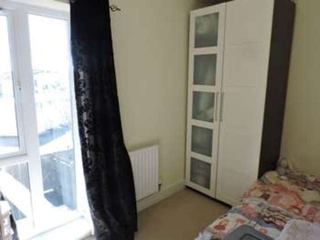  Image of 3 bedroom Terraced house for sale in Oxford Way Basingstoke RG24 at Oxford Way  Basingstoke, RG24 9FP