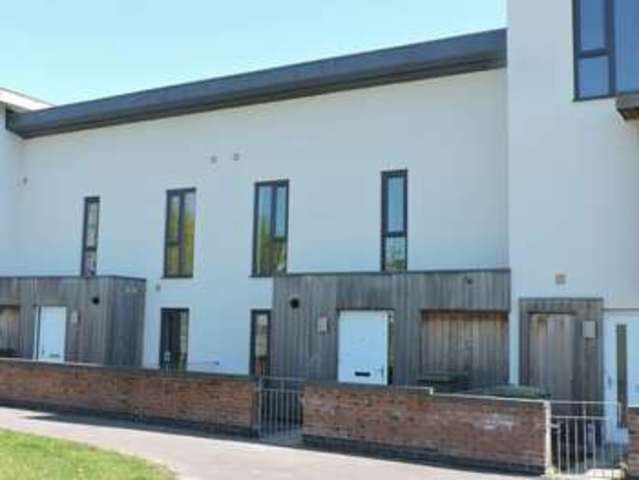 Image of 3 bedroom Terraced house for sale in Oxford Way Basingstoke RG24 at Oxford Way  Basingstoke, RG24 9FP