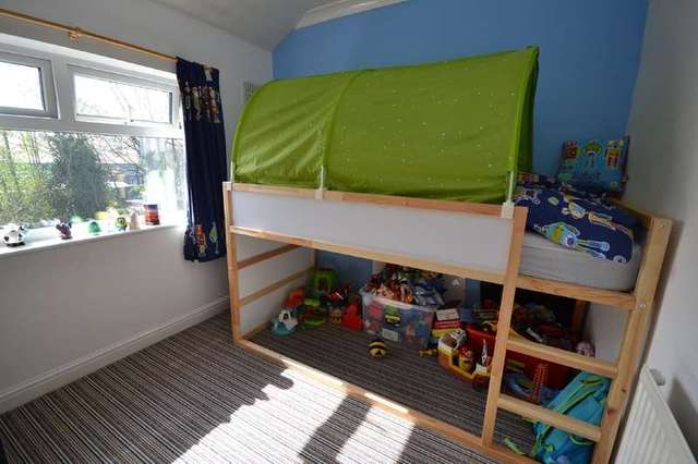 Image of 2 bedroom End of Terrace for sale in Park Avenue Lofthouse Wakefield WF3 at Lofthouse Wakefield West Yorkshire, WF3 3EU