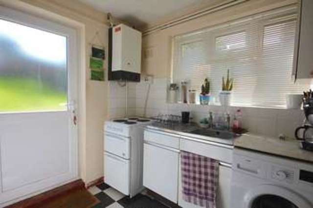  Image of 1 bedroom Flat for sale in Park Close Markyate St. Albans AL3 at Park Close Markyate St. Albans, AL3 8RG