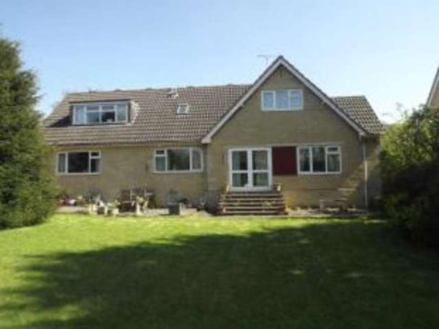  Image of 3 bedroom Detached house for sale in Park Close Tetbury GL8 at Tetbury Gloucestershire Tetbury, GL8 8HS
