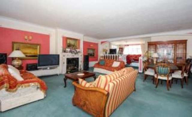  Image of 4 bedroom Detached house for sale in Park Hill Loughton IG10 at Loughton Essex Loughton, IG10 4ES