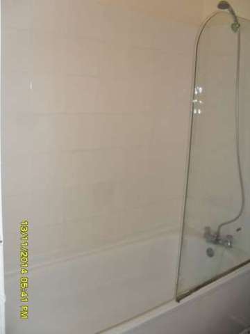  Image of 4 bedroom Property to rent in Pluto Close Salford M6 at Pluto Close Room 2 Salford, M6 6HF