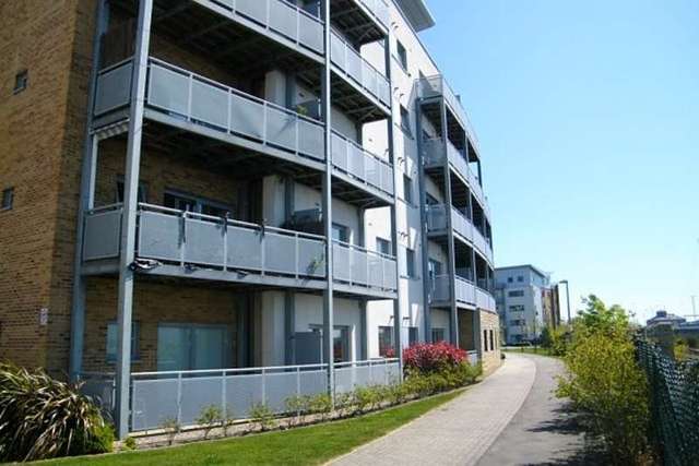  Image of 2 bedroom Flat to rent in Norton Way Hamworthy Poole BH15 at 17 Norton Way Harbour Reach Poole, BH15 4GD