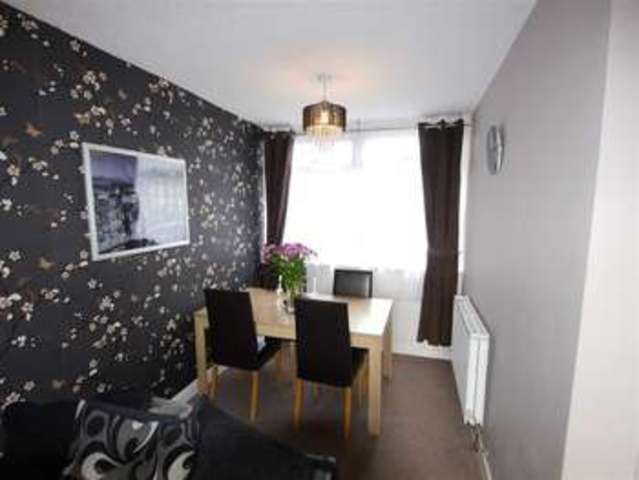  Image of 3 bedroom Property for sale in Poplar Way Leeds LS13 at Poplar Way Leeds Leeds, LS13 4SU