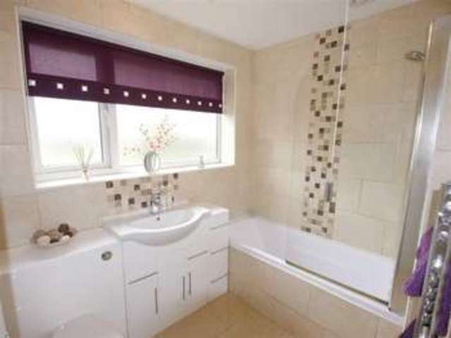  Image of 3 bedroom Property for sale in Poplar Way Leeds LS13 at Poplar Way Leeds Leeds, LS13 4SU
