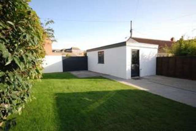  Image of 4 bedroom Detached house to rent in Portway Wells BA5 at Portway  Wells, BA5 2BH