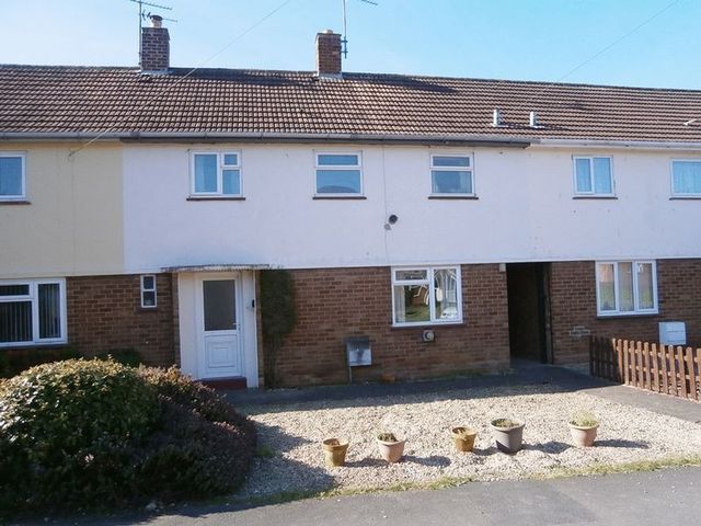  Image of 3 bedroom Terraced house for sale in Queensmead Bredon Tewkesbury GL20 at Queensmead Bredon Tewkesbury, GL20 7NF