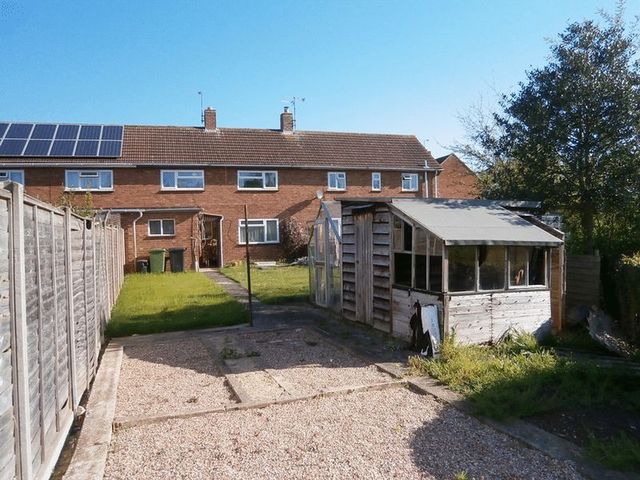  Image of 3 bedroom Terraced house for sale in Queensmead Bredon Tewkesbury GL20 at Queensmead Bredon Tewkesbury, GL20 7NF