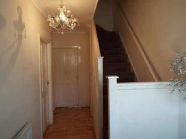  Image of 3 bedroom Terraced house for sale in Edmund Road Rainham RM13 at Rainham  South Hornchurch, RM13 8LX