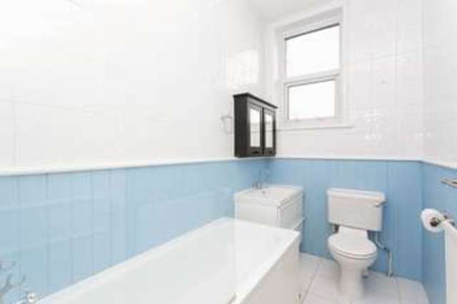  Image of 1 bedroom Flat for sale in Randolph Avenue London W9 at Randolph Avenue Maida Vale London, W9 1PE