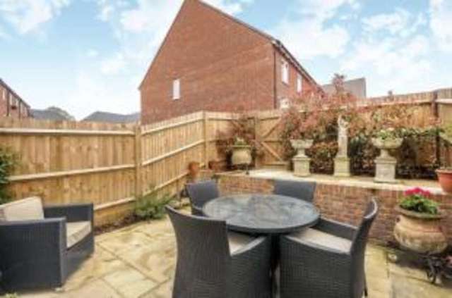  Image of 3 bedroom Detached house for sale in Cookham Dene Close Chislehurst BR7 at Chislehurst  Chislehurst, BR7 5FL