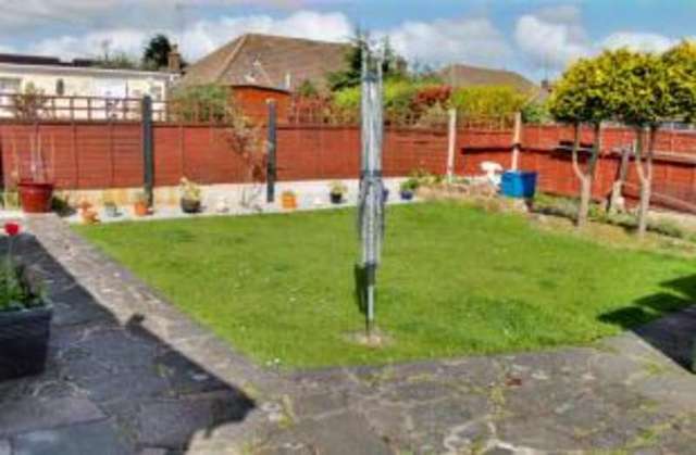  Image of 3 bedroom Bungalow for sale in Purleigh Road Rayleigh SS6 at Rayleigh Essex Rayleigh, SS6 9AW