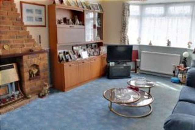  Image of 3 bedroom Bungalow for sale in Purleigh Road Rayleigh SS6 at Rayleigh Essex Rayleigh, SS6 9AW