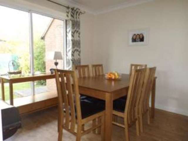  Image of 4 bedroom Detached house for sale in Warwick Road Rayleigh SS6 at Rayleigh Essex Rayleigh, SS6 8UJ