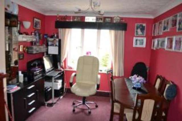  Image of 1 bedroom Flat for sale in Rectory Road Rowhedge Colchester CO5 at Rectory Road Colchester Rowhedge, CO5 7HY