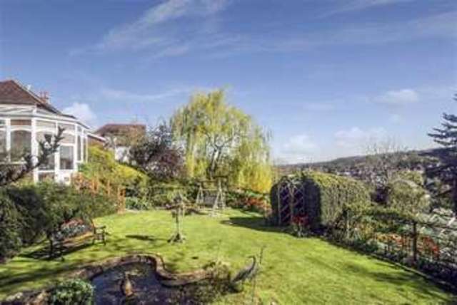  Image of 5 bedroom Property for sale in Riddlesdown Road Purley CR8 at Riddlesdown Road Purley Purley, CR8 1DJ