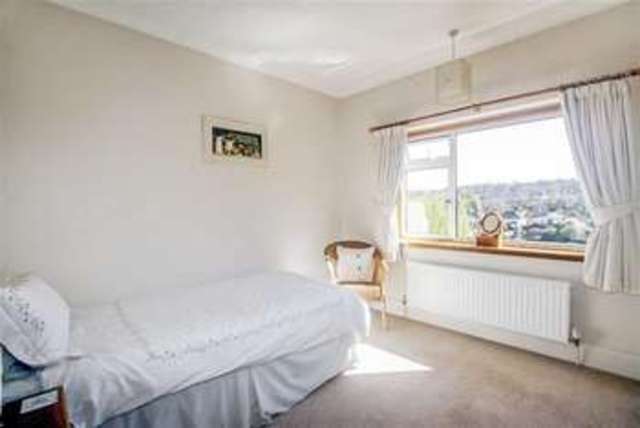  Image of 5 bedroom Property for sale in Riddlesdown Road Purley CR8 at Riddlesdown Road Purley Purley, CR8 1DJ
