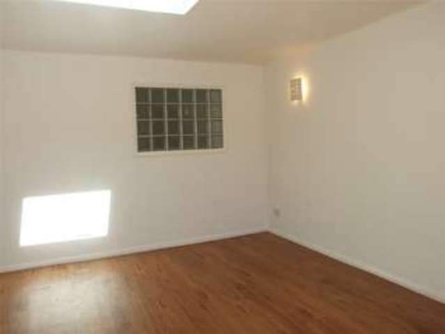  Image of 3 bedroom Detached house to rent in Rosedale Crescent Earley Reading RG6 at Earley Reading Woodley, RG6 1AS