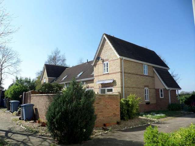  Image of 2 bedroom Detached house to rent in Rowans Way Leavenheath Colchester CO6 at Leavenheath, CO6 4UU